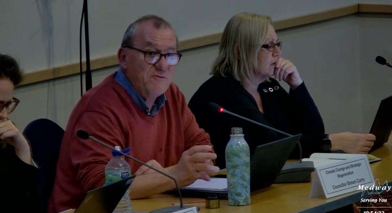 Cllr Simon Curry (Lab) said the poor situation with the bin lorries could have been avoided and it was necessary to replace the vehicles which were far past their working life.