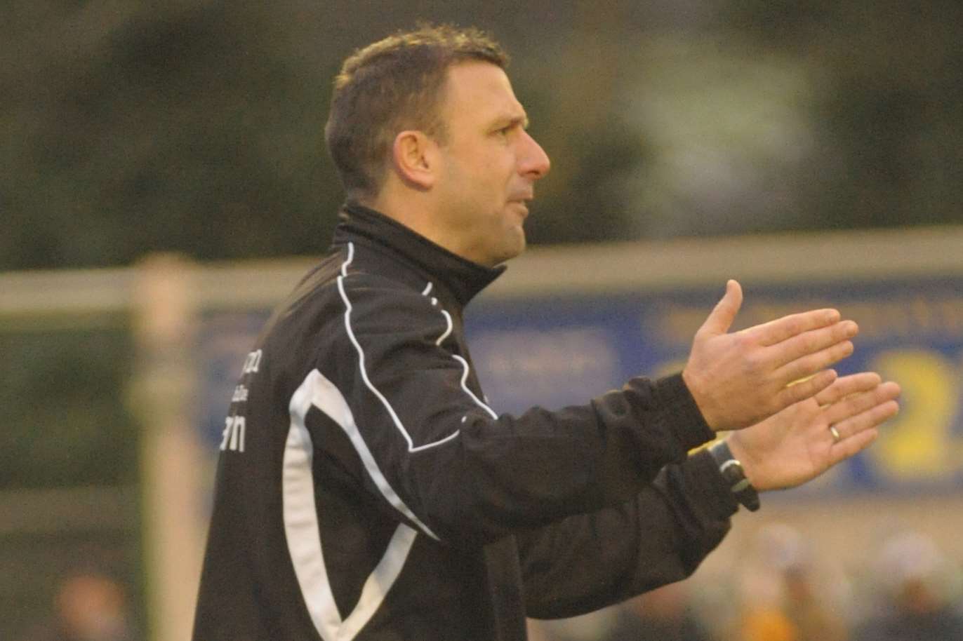 Tonbridge Angels boss Steve McKimm Picture: Steve Crispe