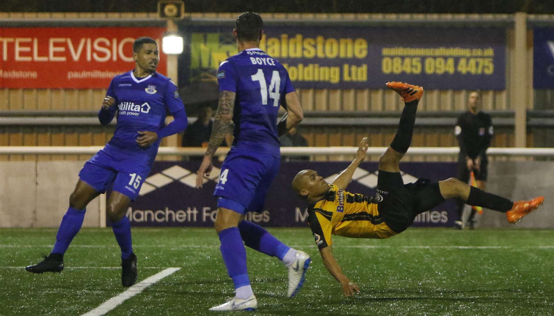 Maidstone forward Elliott Romain tries the spectacular Picture: Andy Jones