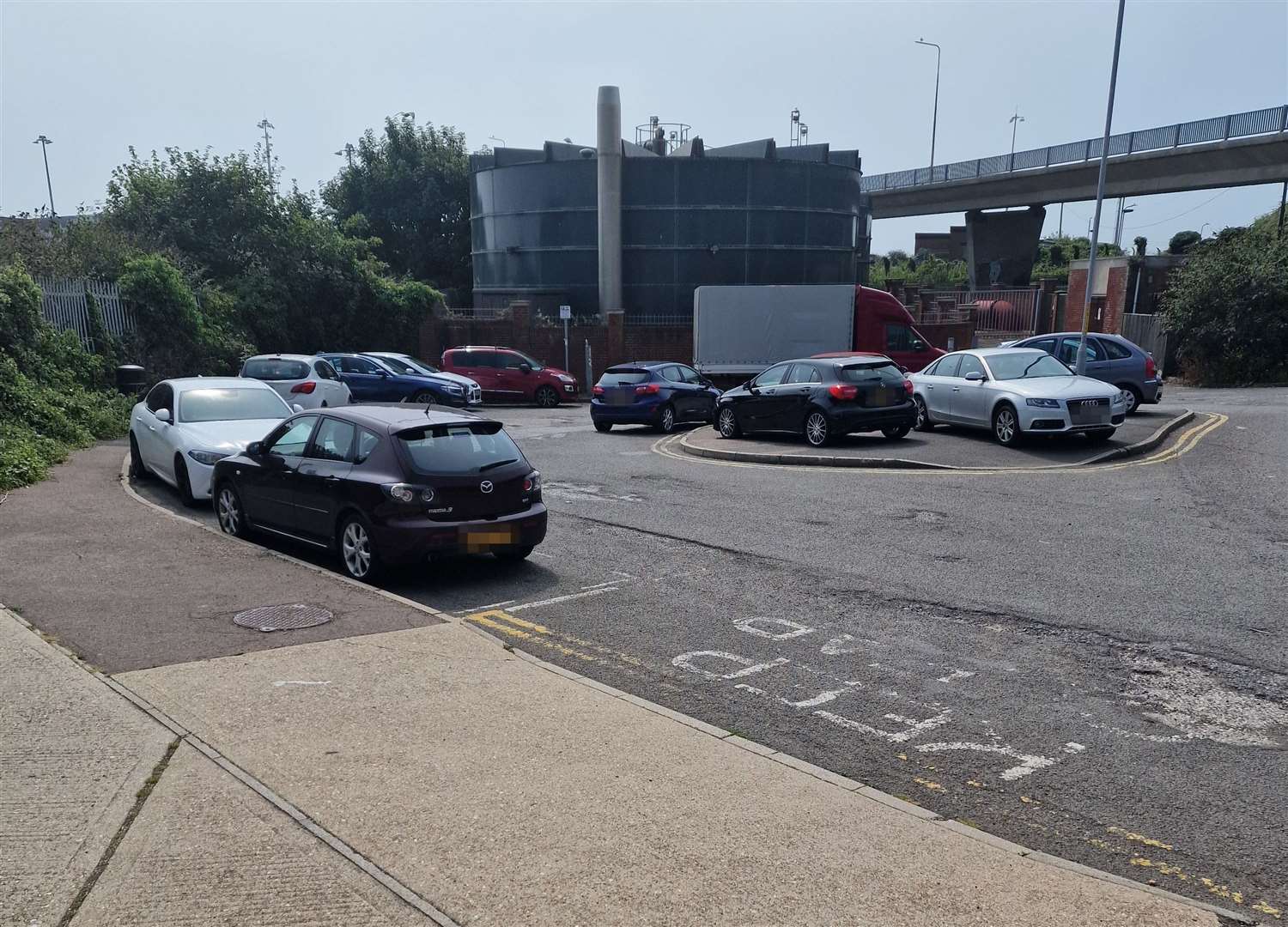 The mass of parked cars at Elizabeth Street in Dover. Picture: Fuller Life Gym