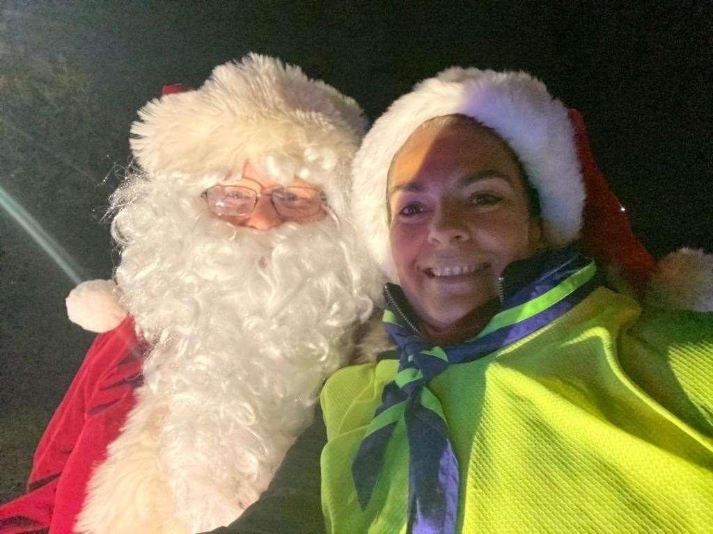 Santa and Michelle Brennan (24692409)