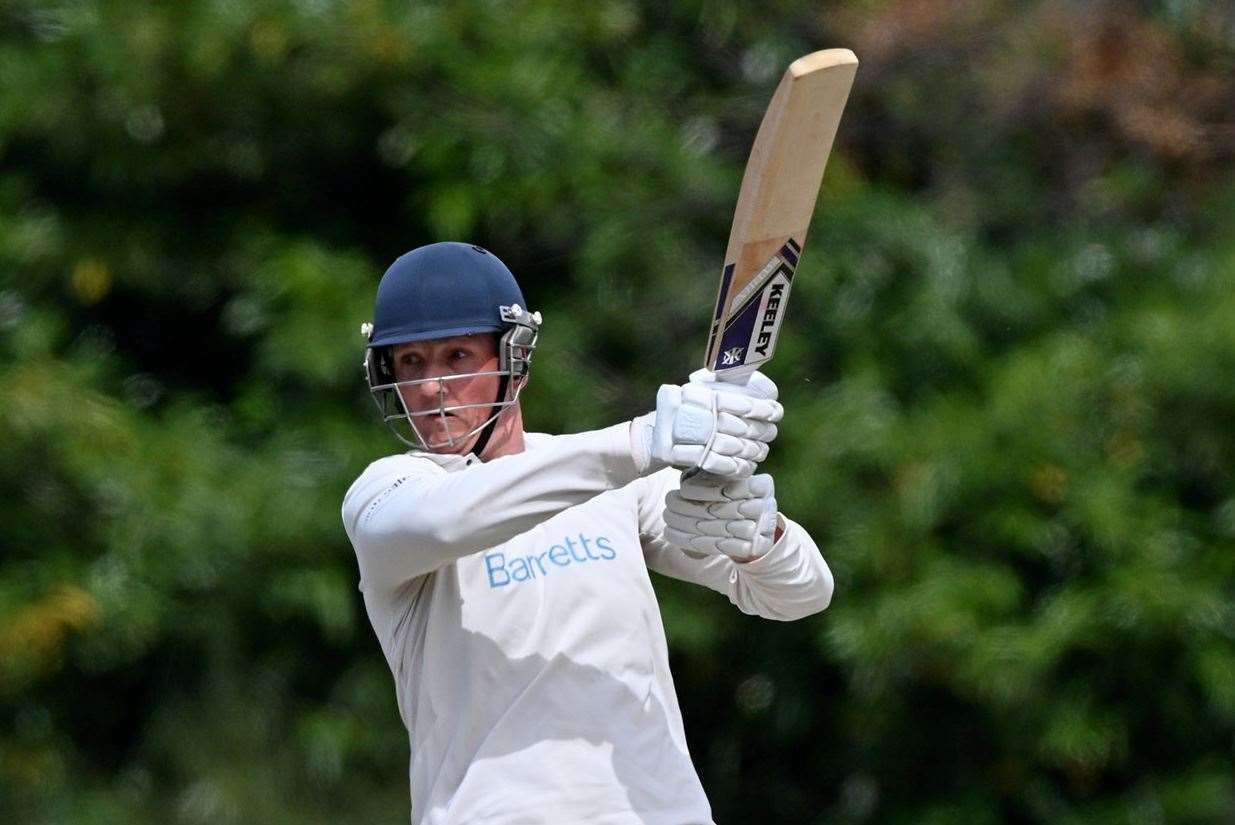 John Grewar - saw St Lawrence & Highland Court home with an unbeaten 34. Picture: Keith Gillard