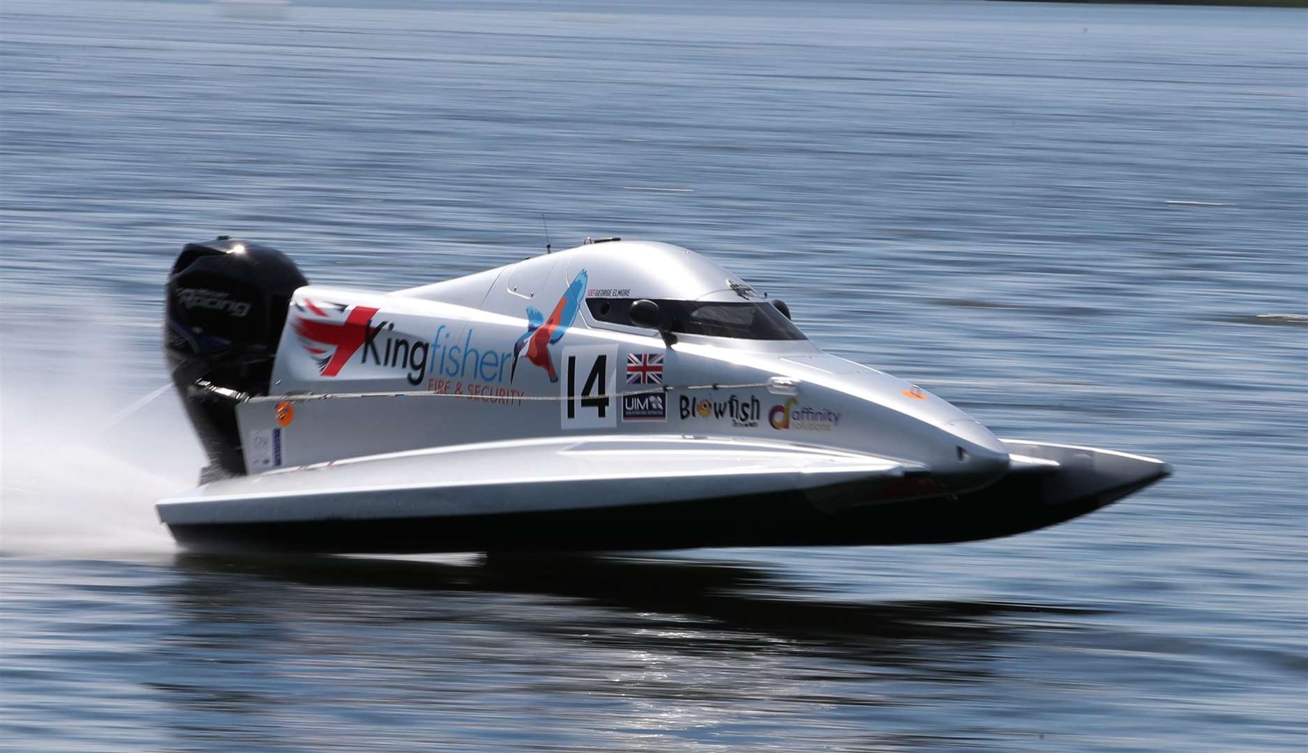 George Elmore on the water at the Stewartby Powerboat and Hydroplane Club where he claimed another maximum points haul Picture: LEE PREWER PHOTOGRAPHY