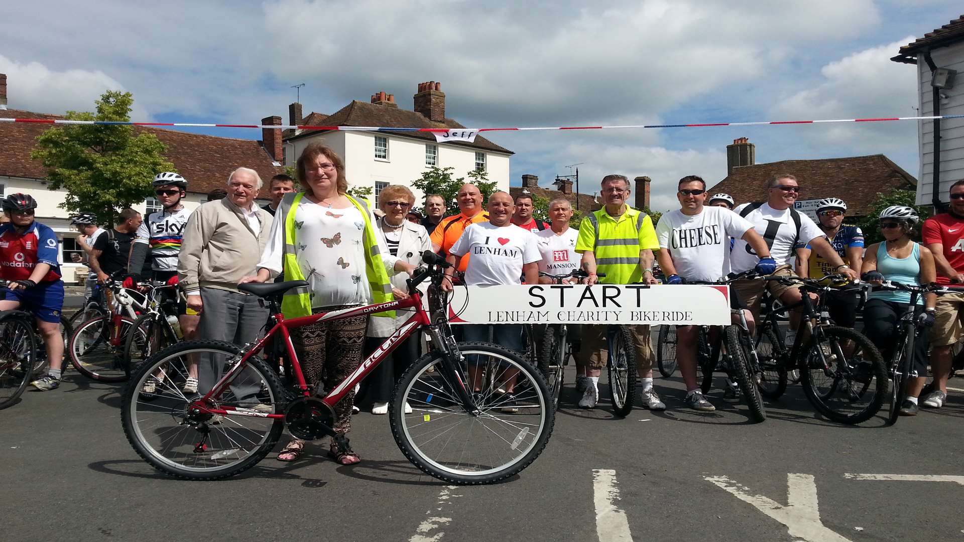 The cyclists will start and finish in Lenham