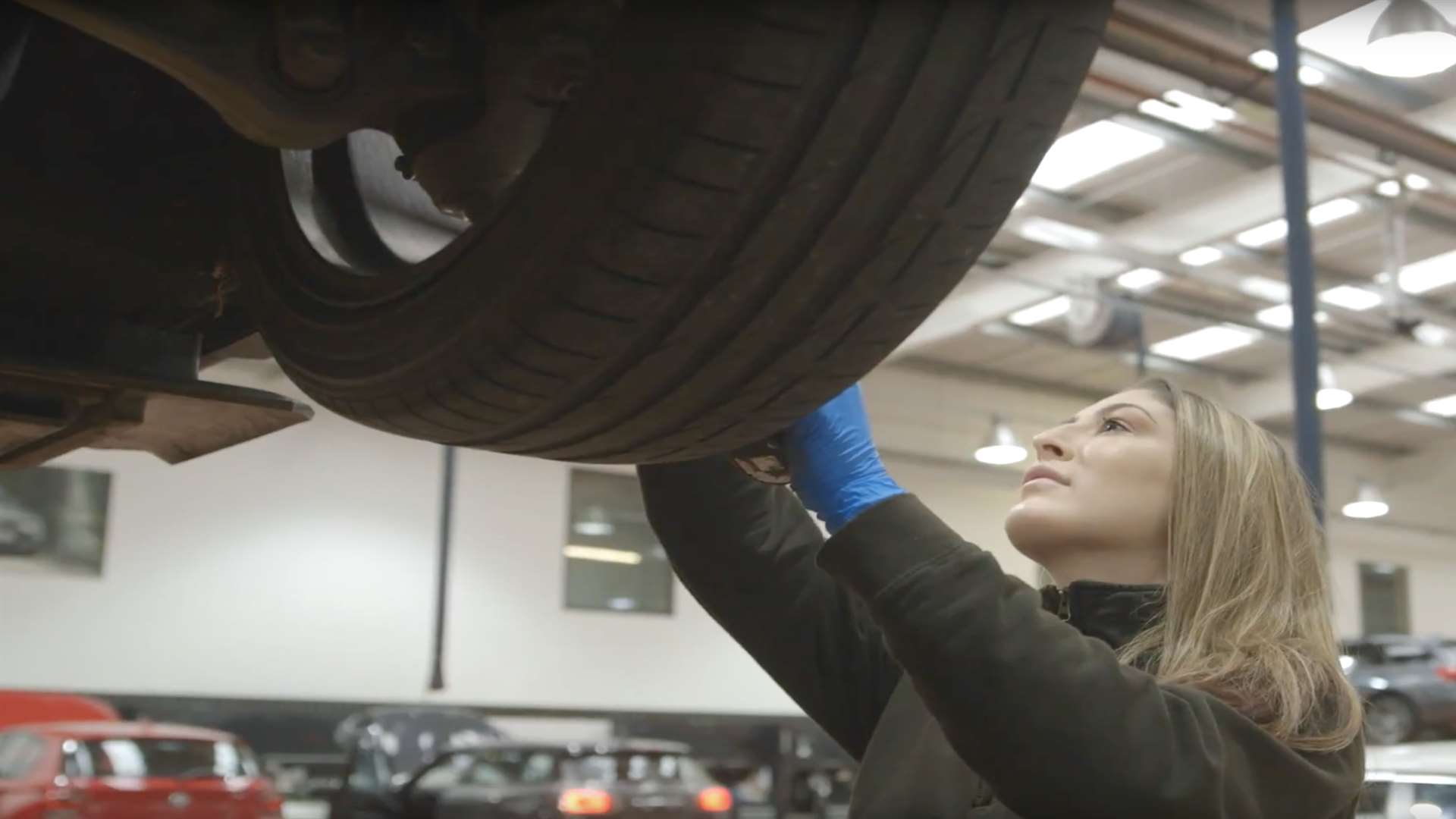 Lookers apprentice technician Chelsea Bayley