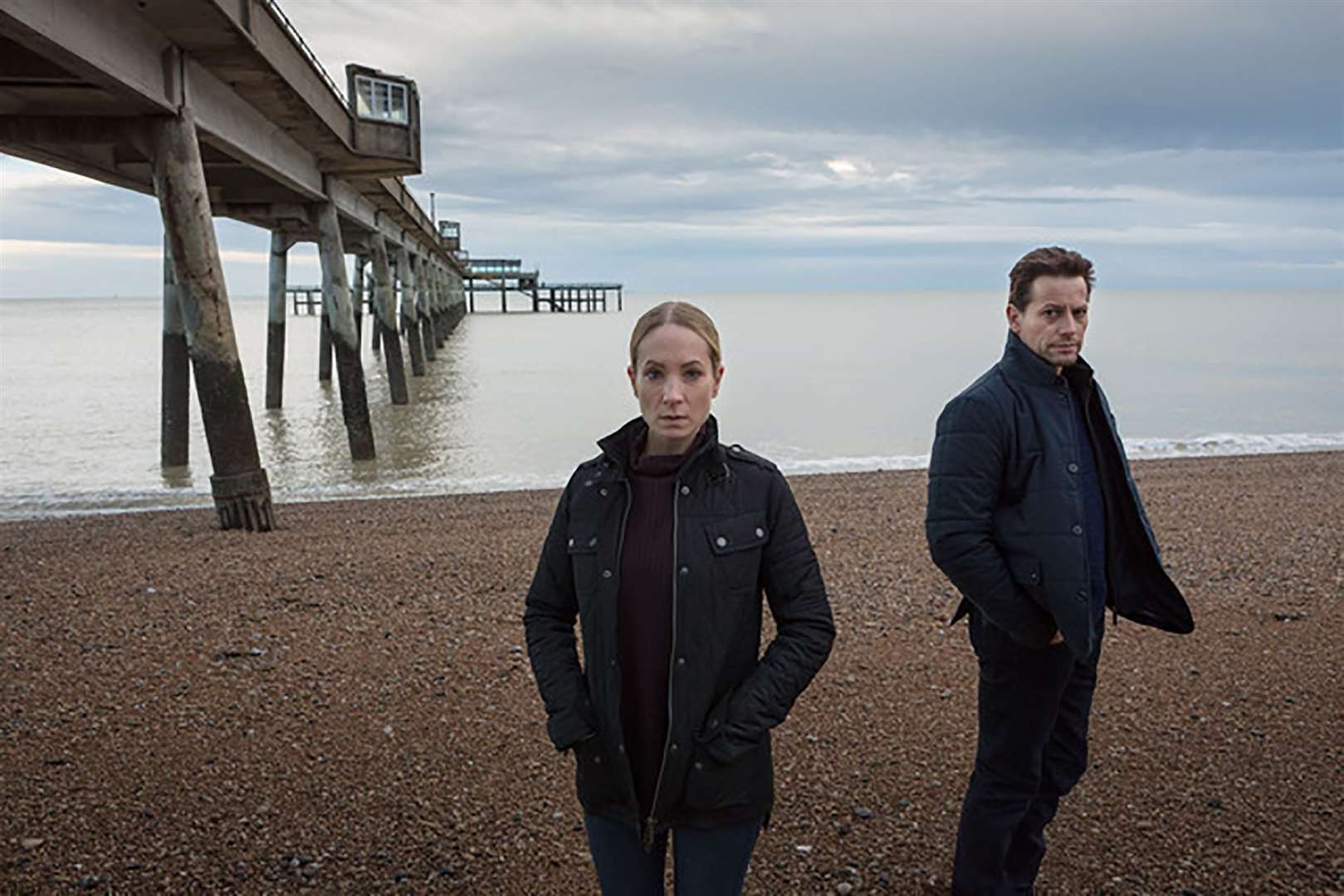 Stars of ITV drama Liar, Joanne Froggatt and Ioan Gruffudd by Deal Pier. Picture ITV