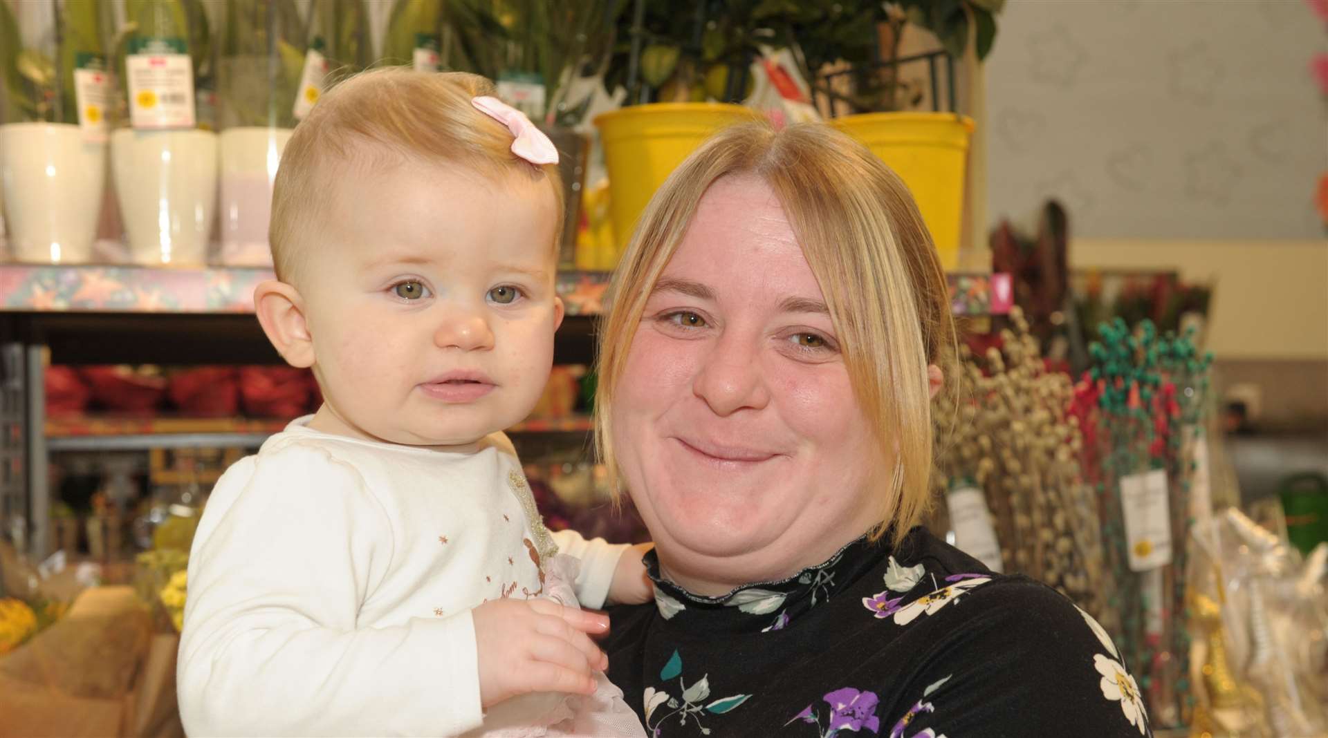 The 2018 Cute Kids winner Elsie Gill with mum Lauren Harrison. Picture: Steve Crispe 13041341