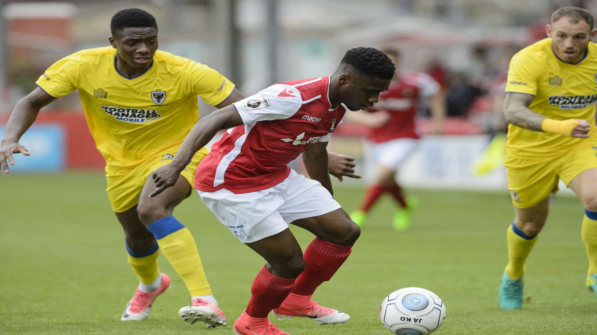 Darren McQueen for Ebbsfleet against AFC Wimbledon Picture: Andy Payton