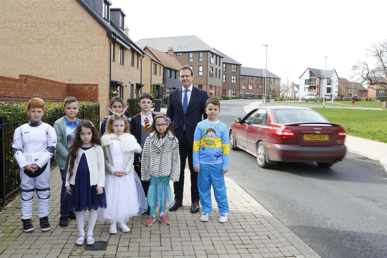 Tom Tugendhat's visit to Valley Invicta Primary School, Leybourne Chase coincided with World Book Day. Picture: Andy Jones (7660337)