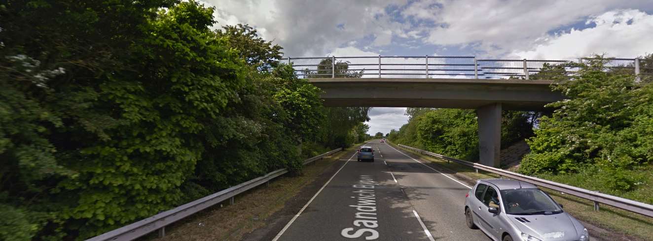 Sandwich bypass where road was partially closed