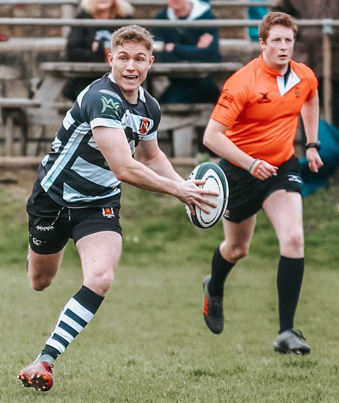 Gravesend’s Ned Warren in full flight against Beckenham. Picture: jp_photographeruk