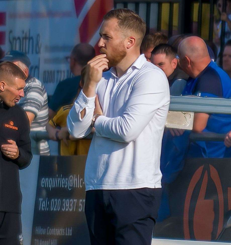 Harry Watling watches on from the sidelines during Ebbsfleet's 3-2 defeat at Sutton United. Picture: Ed Miller/EUFC