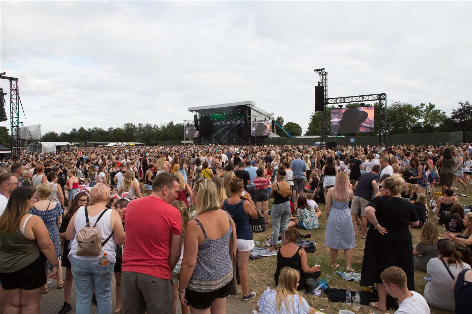 Little Mix at The Kent Showground..Kent Event Centre, Kent Showground, Detling, Maidstone.Picture: Andy Jones. (3195181)