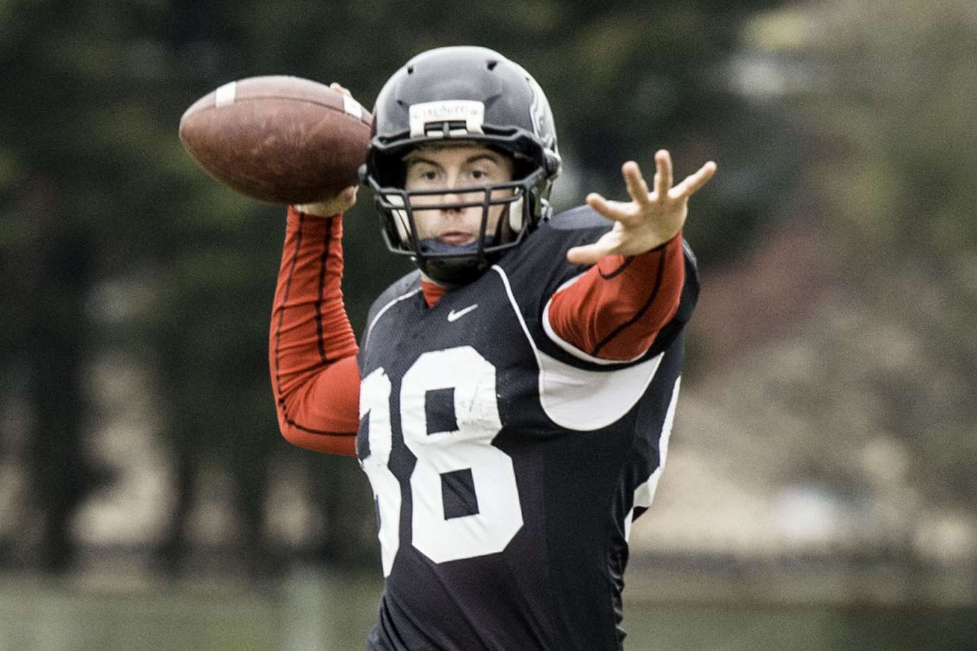 Mavericks quarter-back Luke Jones. Picture: Ken Matcham