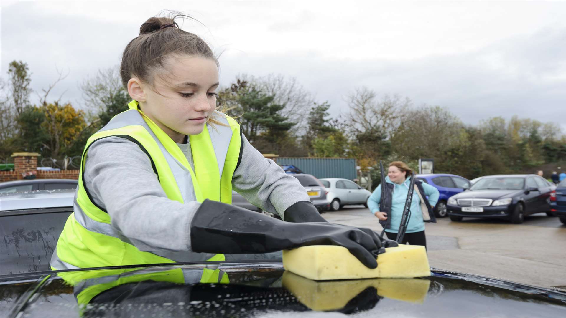 Morgan Jolley, 13, gets working