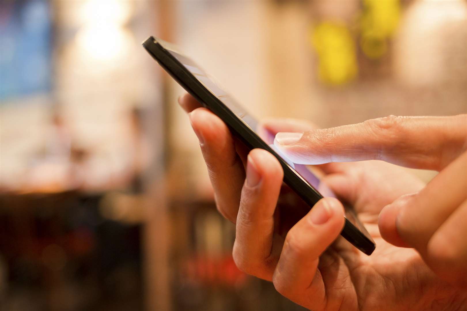 Do you need to text while in the cinema? Picture: iStock.com