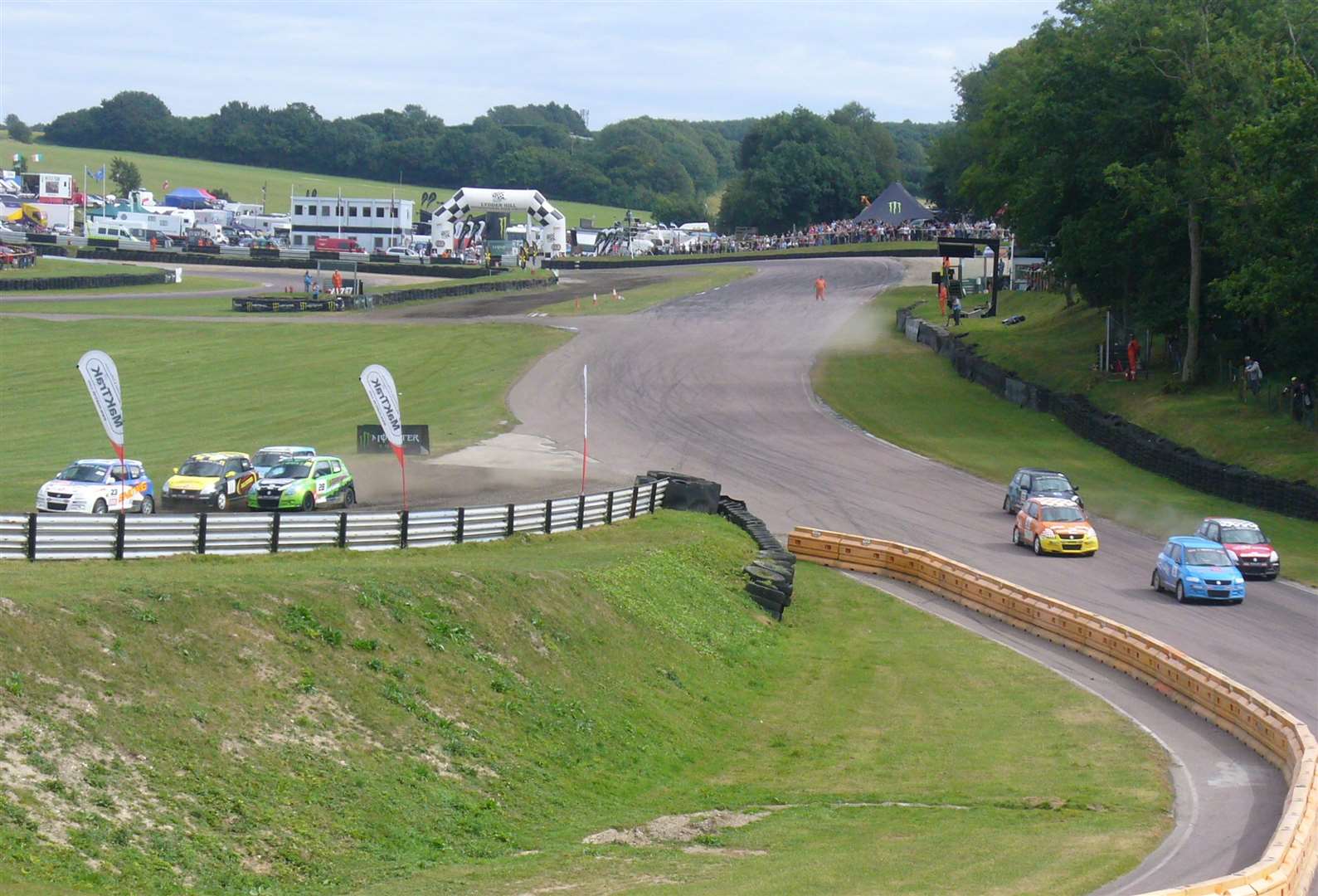 The original joker lap, seen here in 2012, split the pack at the first bend. Picture: Joe Wright