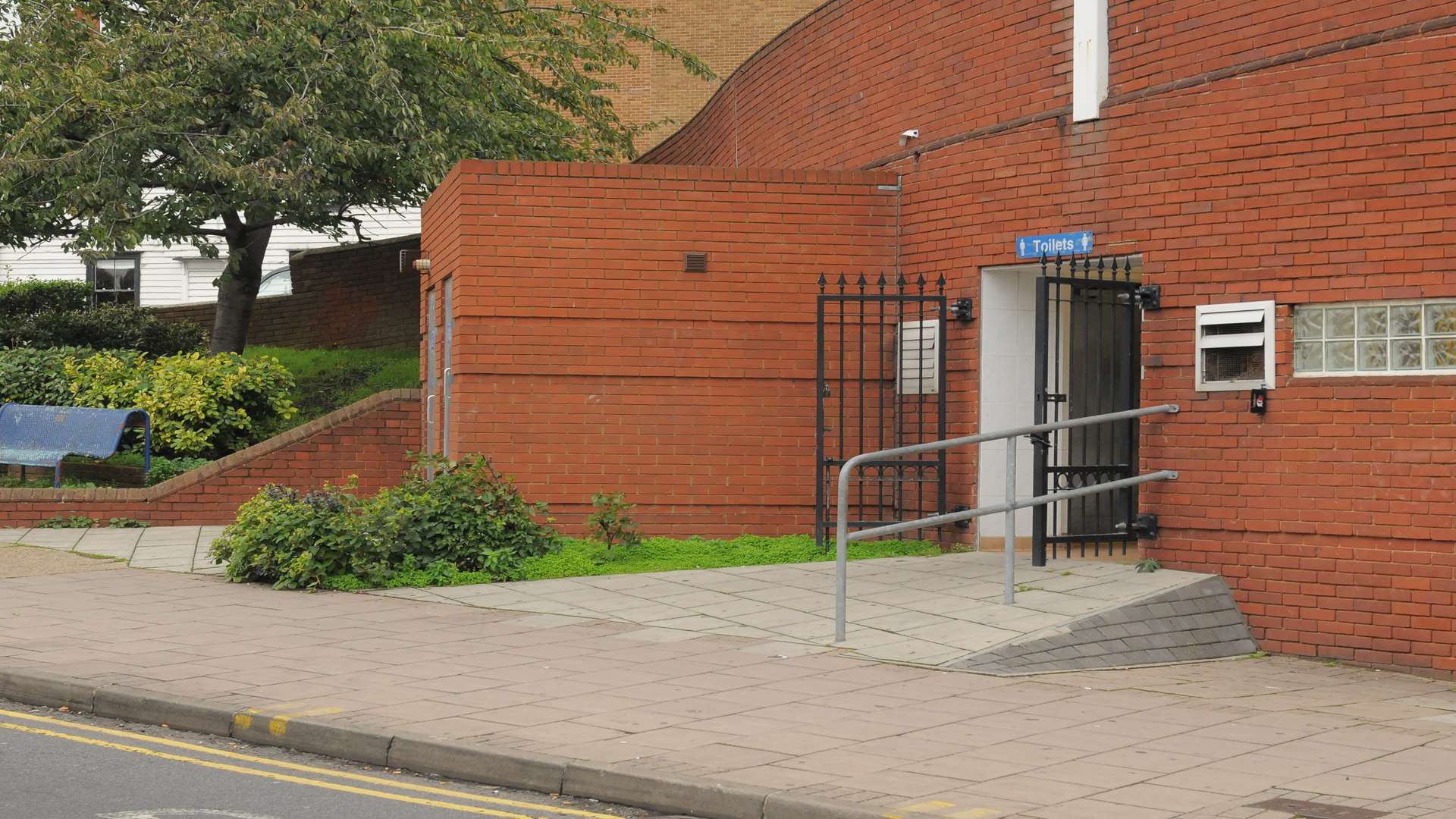 Toilets in Clive Road, opposite Gravesend railway station