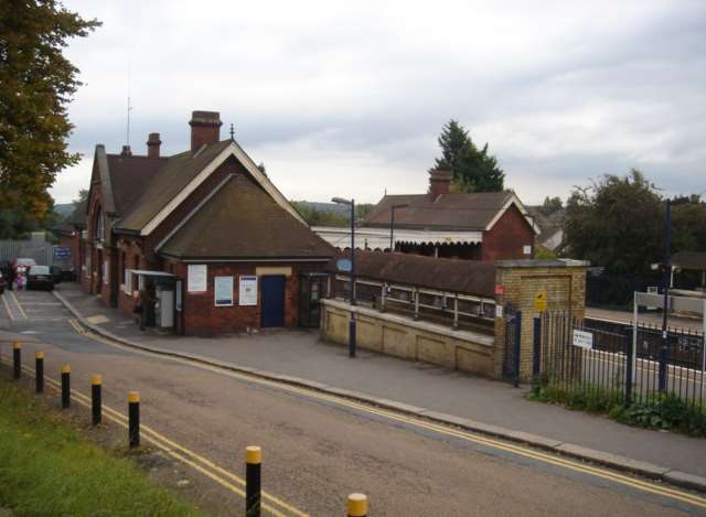 High Brooms station