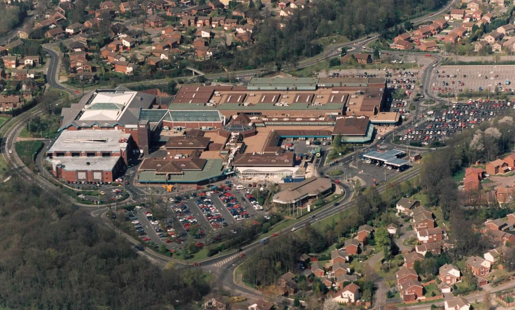 Aerial view of Hempstead Valley in 1997