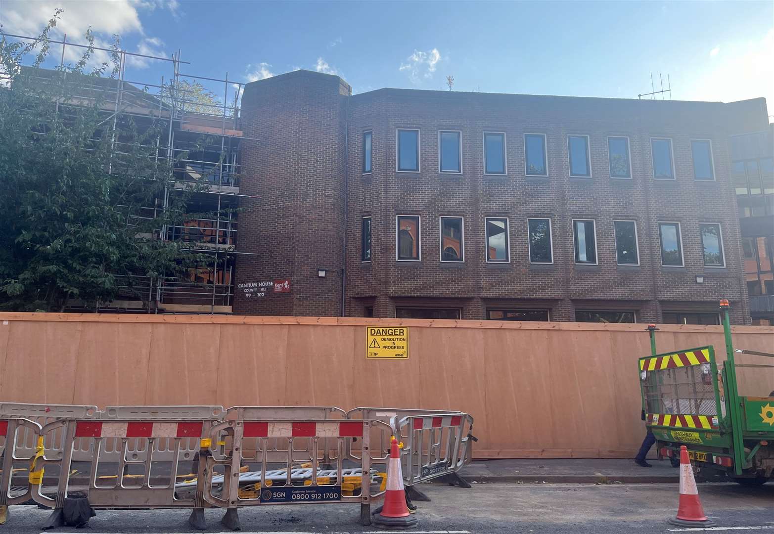 Demolition of the former Royal Mail sorting office continues