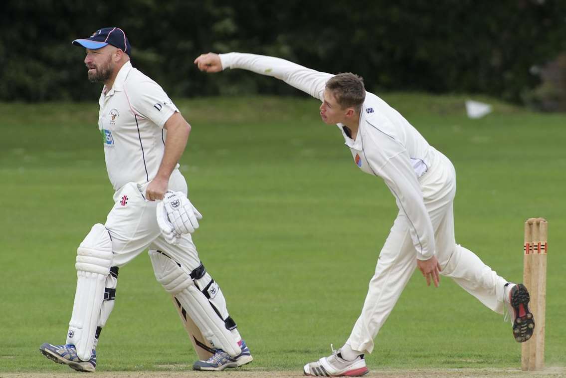 Marnus Labuschagne bowls for Sandwich against Hartley in the Premier Division clash on Saturday.