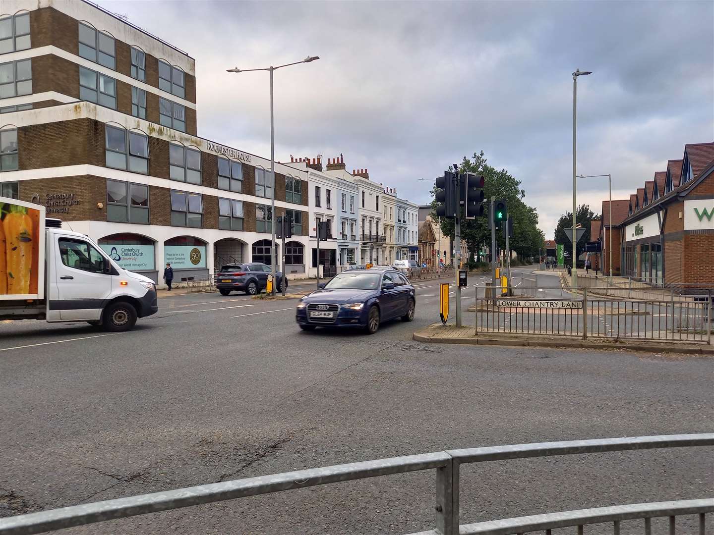 The four-way junction is only partly signalised for pedestrians