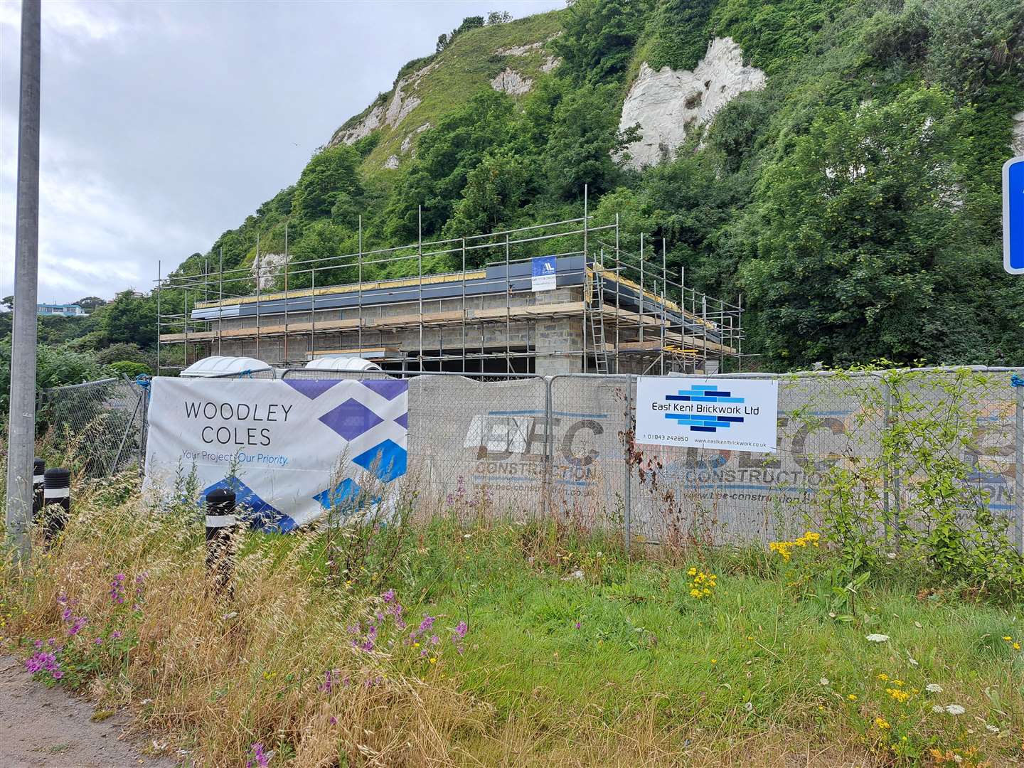 Where Costa Coffee is planned in Snargate Street, Dover