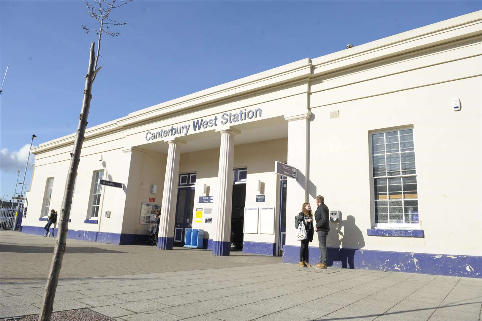 Canterbury West train station