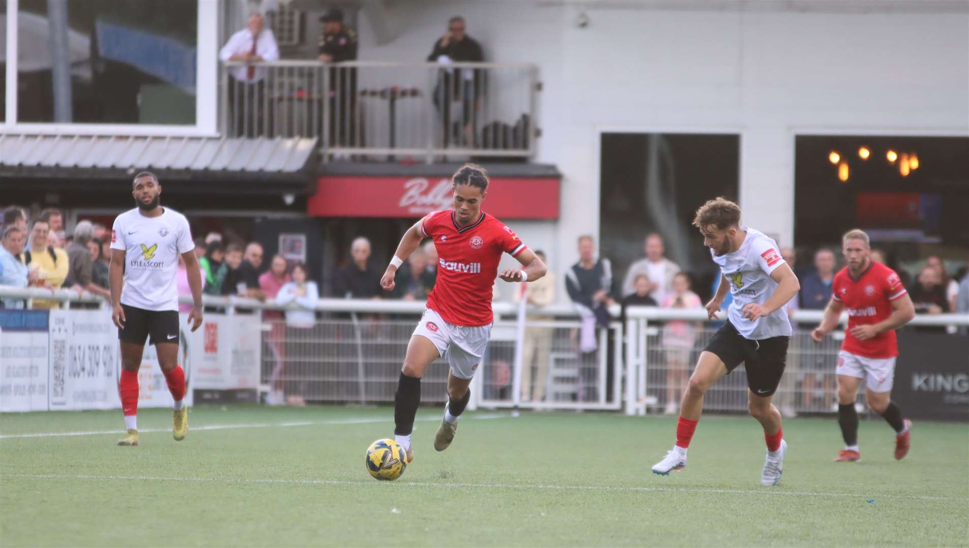 Che Krabbendam drives forward for Chatham Picture: Max English @max_ePhotos