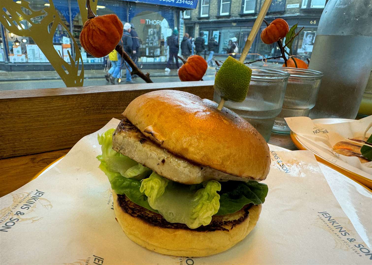 The swordfish burger with roasted pepper aioli and feta pesto