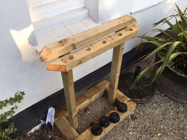 I assume it’s home-made, but this simple, effective, wooden stand allows the staff to store umbrellas away neatly and yet have one back at your table at a moment’s notice