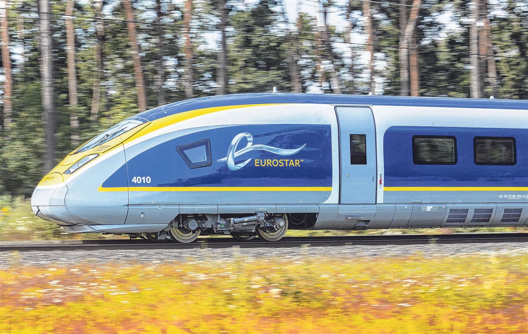 Eurostar e320 train (4768615)