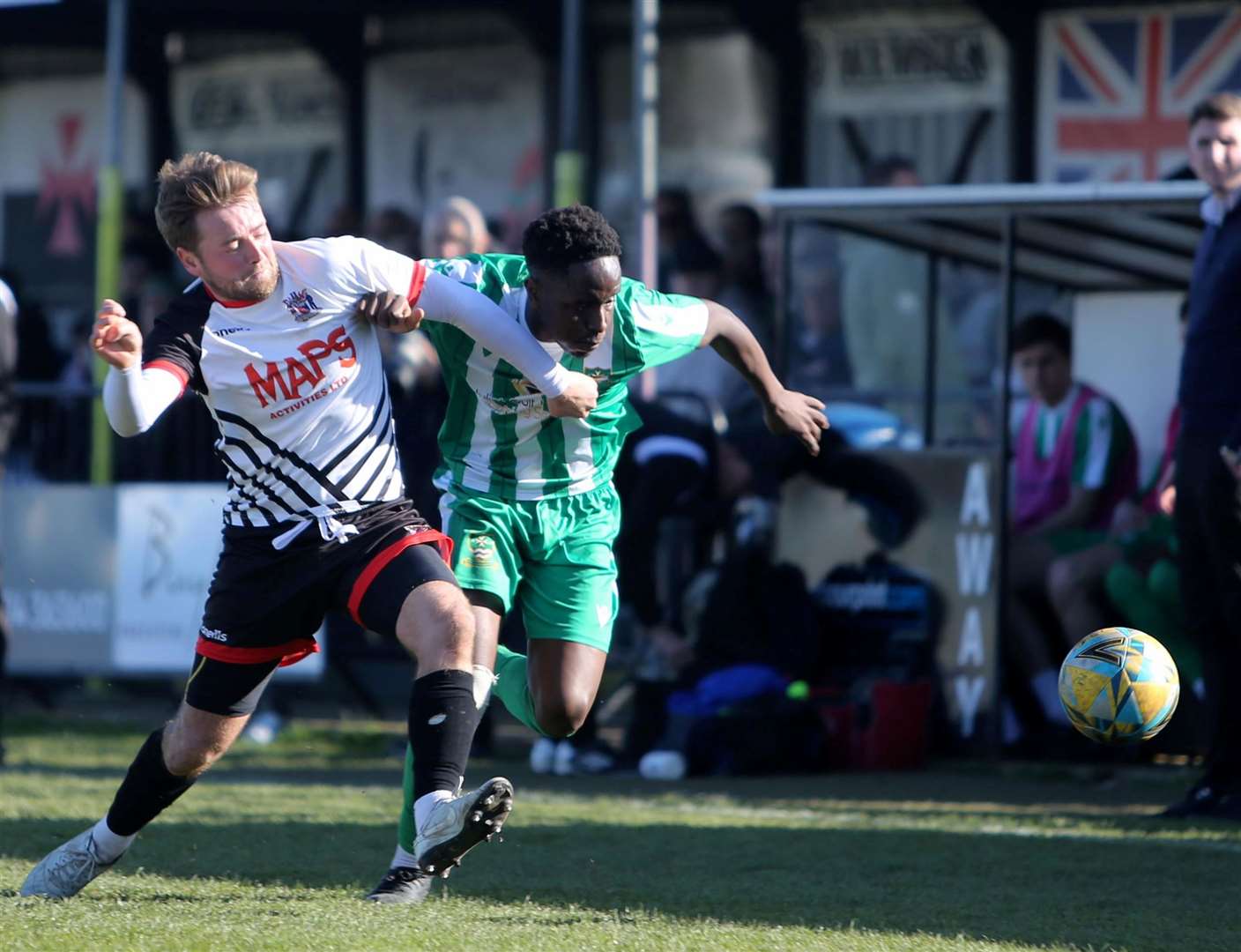 Macauley Murray in midfield action for Steve King’s Hoops. Picture: Paul Willmott