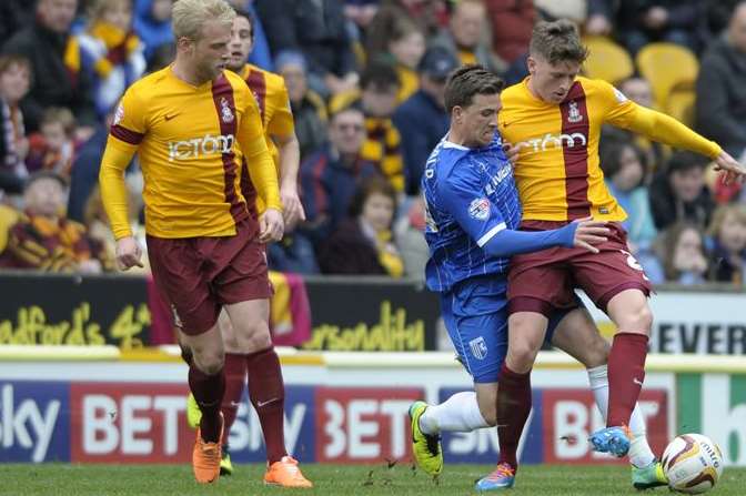 Cody McDonald gives the Bradford defence no time to settle Picture: Barry Goodwin