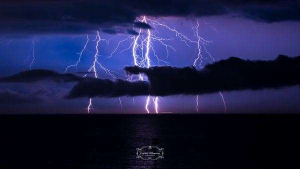 Storm pictures were taken at the North End of Deal last week. Pictures David Christie of Crystal Memories