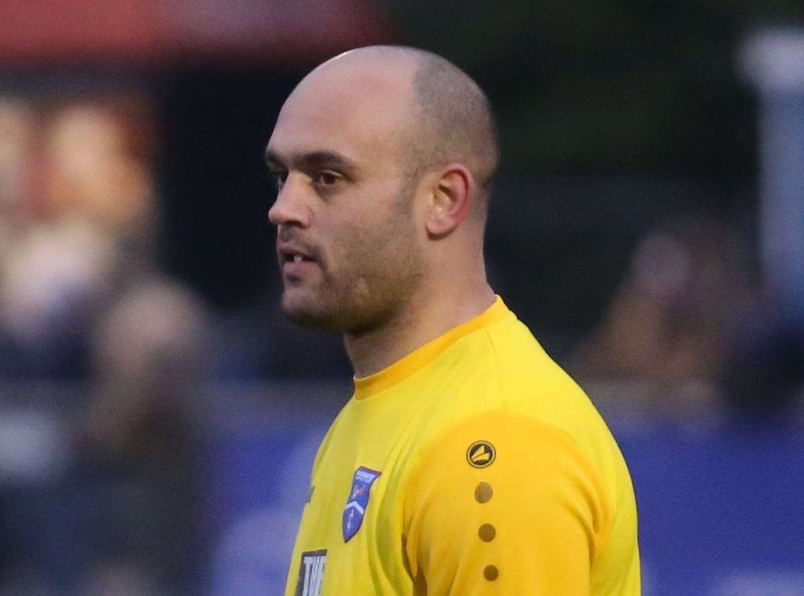 Goalkeeper Louis Wells is back at Dartford