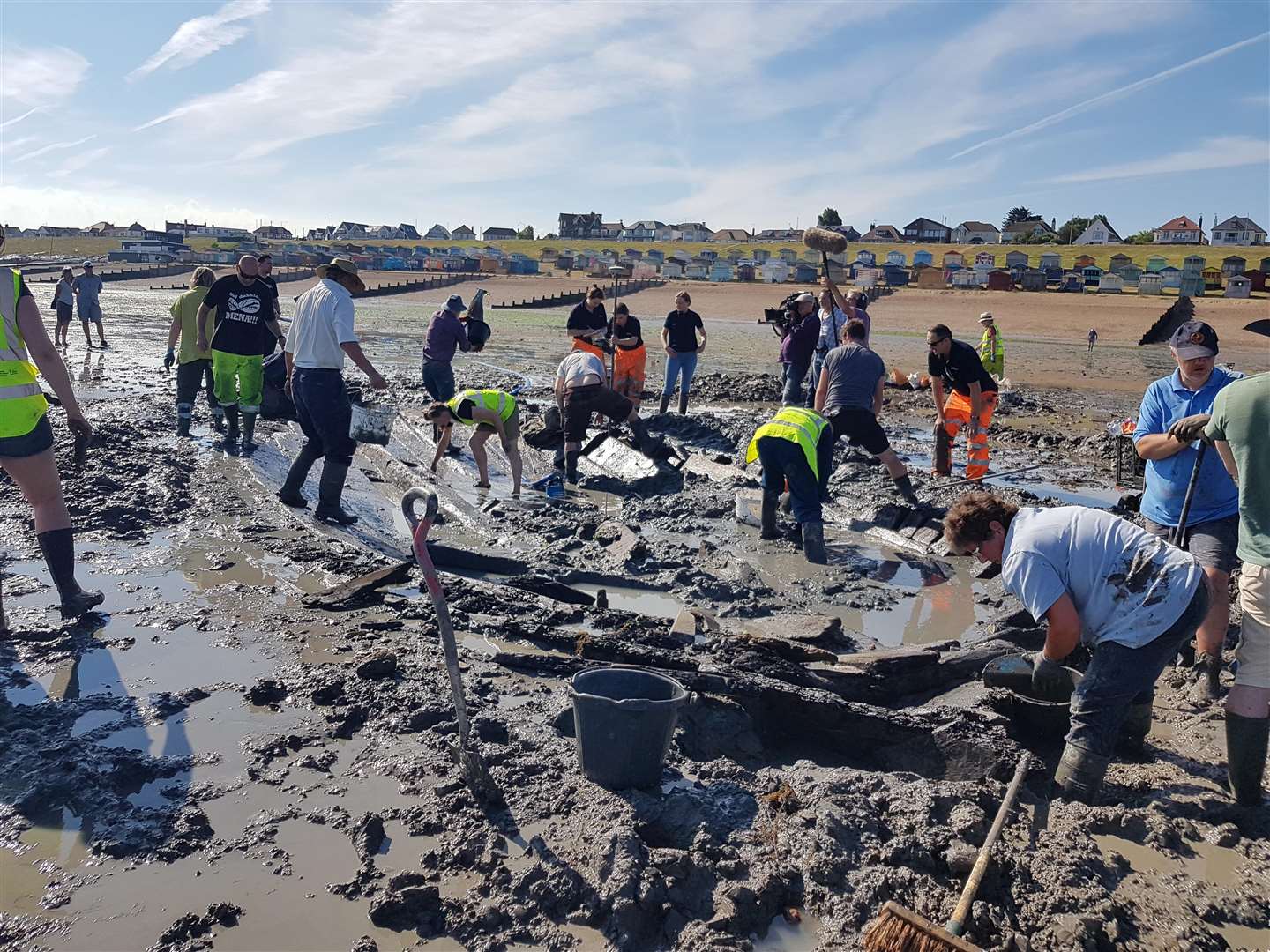 Shipwreck excavation in Tankerton (3085466)