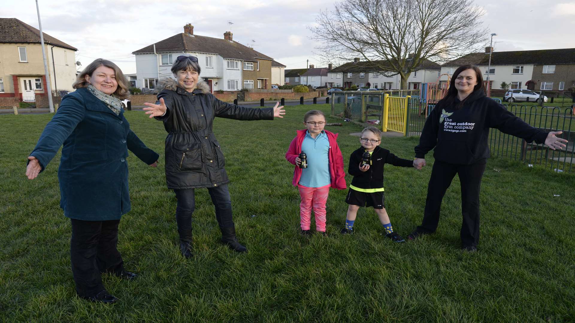 Councillor Claire Belsom with Hilary Whelan from the Brents Community Association and Abbie Kay of the Great Outdoor Gym Company with her children Brooke and William.