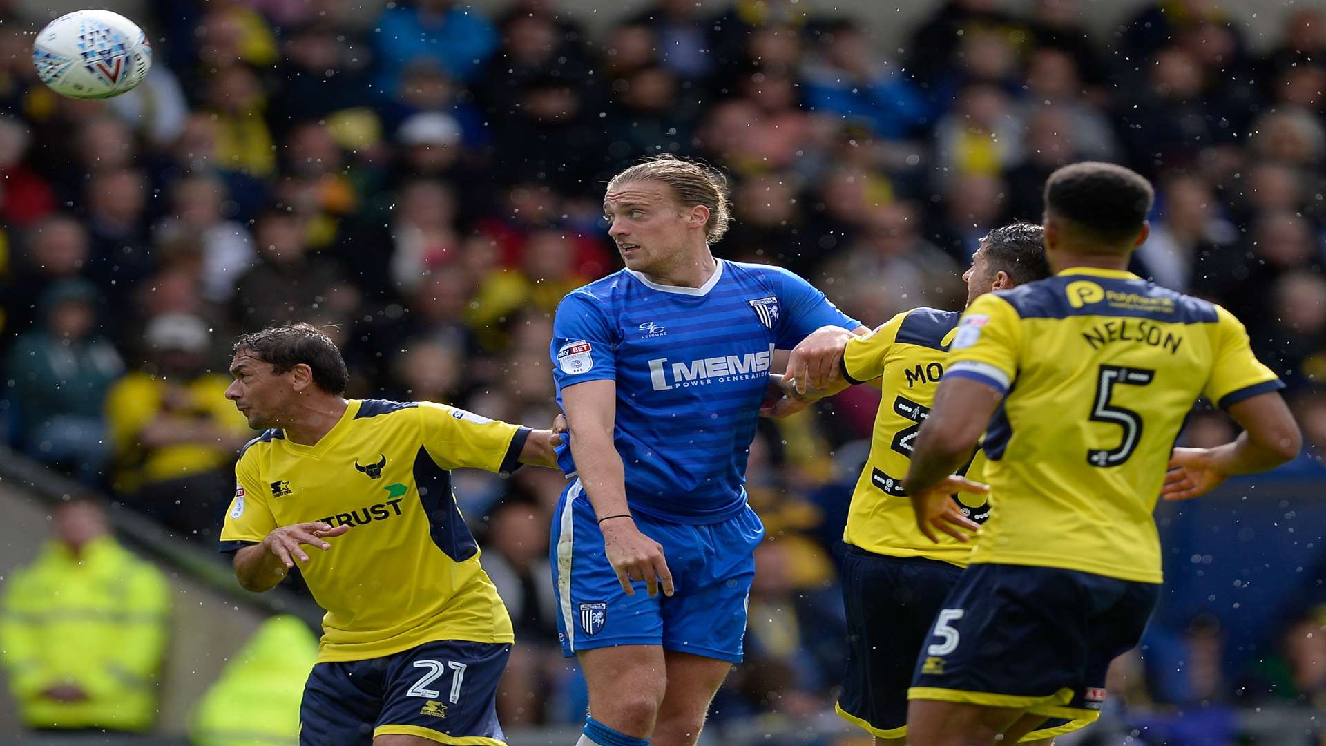 Tom Eaves wins the ball in the air. Picture: Ady Kerry