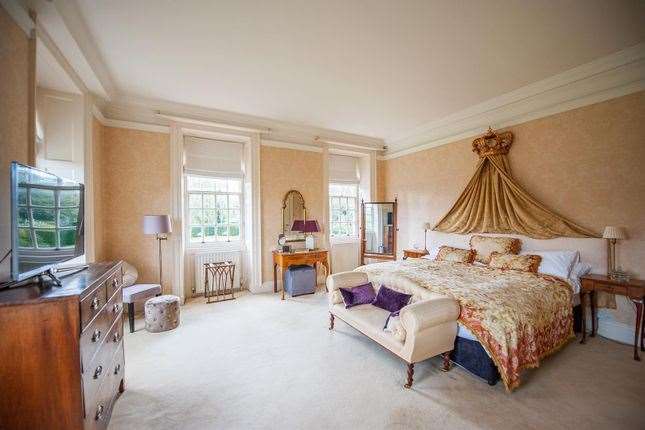 One of the 17 bedrooms. Picture: Zoopla / Rafferty & Pickard