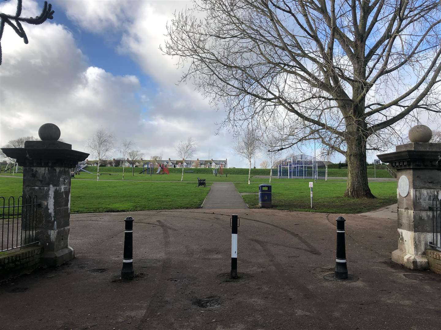 The entrance to Cheriton Recreation Ground