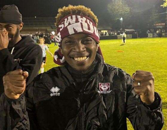 Jermaine McGlashan celebrates promotion with AFC Croydon Athletic Picture: X/AFC Croydon Athletic