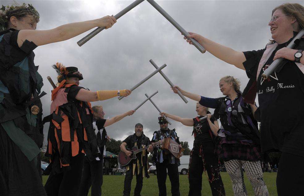 Wicked Belly Morris Dancers at the Borden village fete