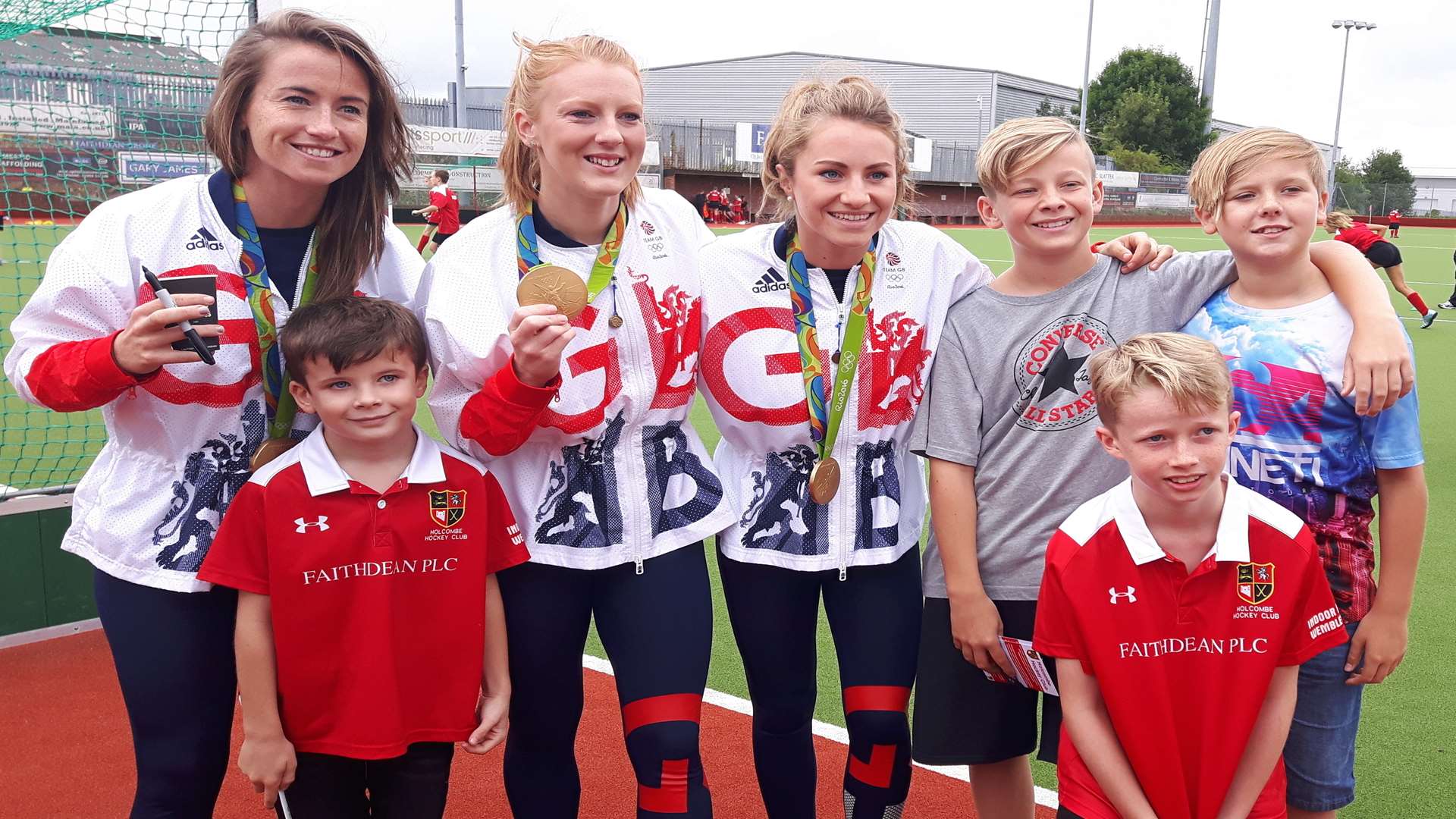 Maddie Hinch, Shona McCallin and Nicola White at Holcombe Hockey Club