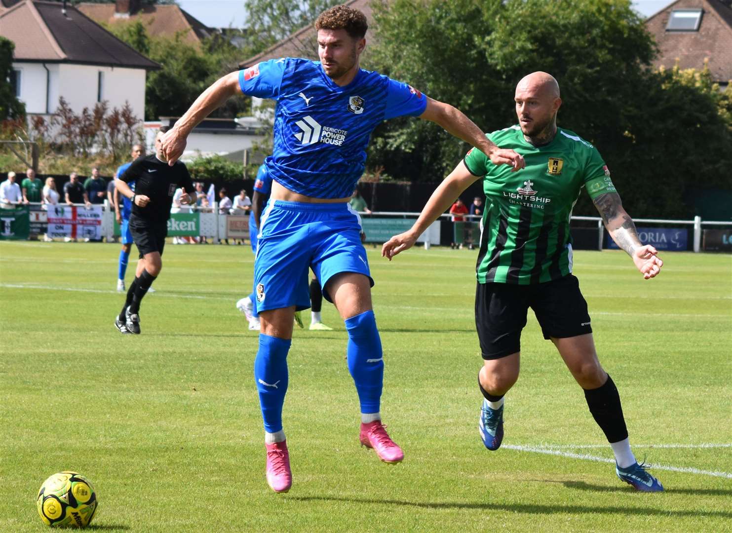 Callum Jones on the ball for Dartford during Saturday’s Isthmian Premier win at Cray Valley. Picture: Alan Coomes