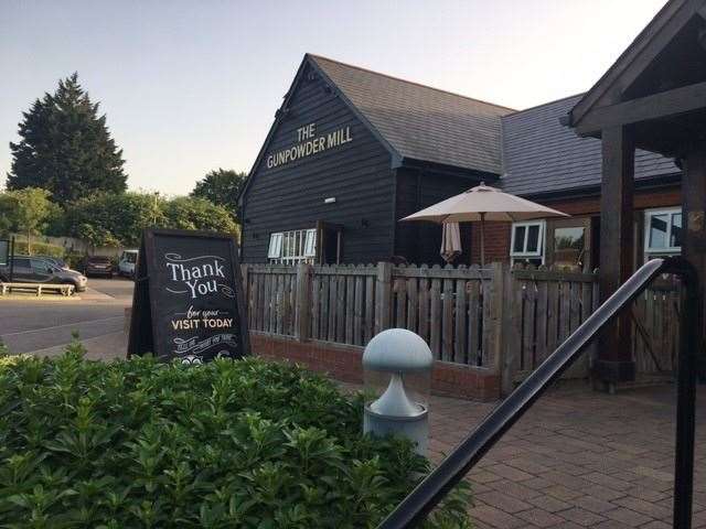 The Gunpowder Mill on London Road, just outside Faversham, is a very modern looking public house claiming to serve restaurant standard food in a pub-style setting