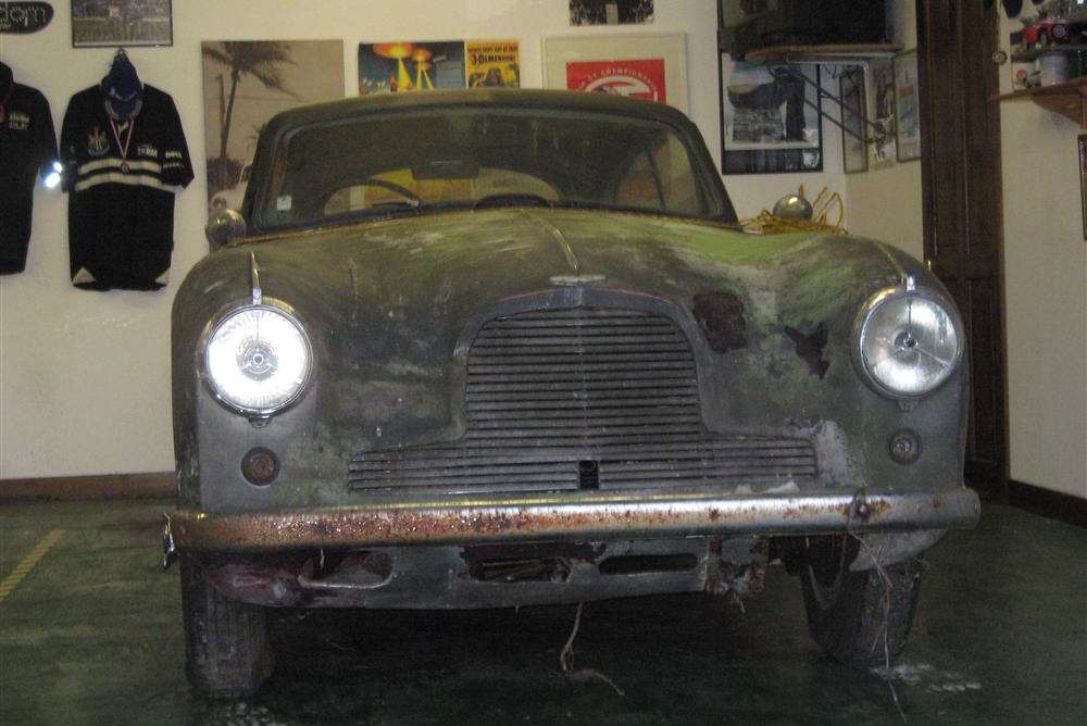 'Gloria' before her tender restoration on the Kentish coast