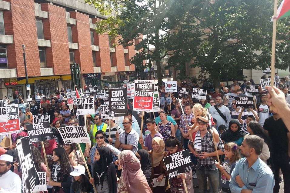 Around 300 people marched through Chatham town centre on Saturday to show their support for the people of Gaza.