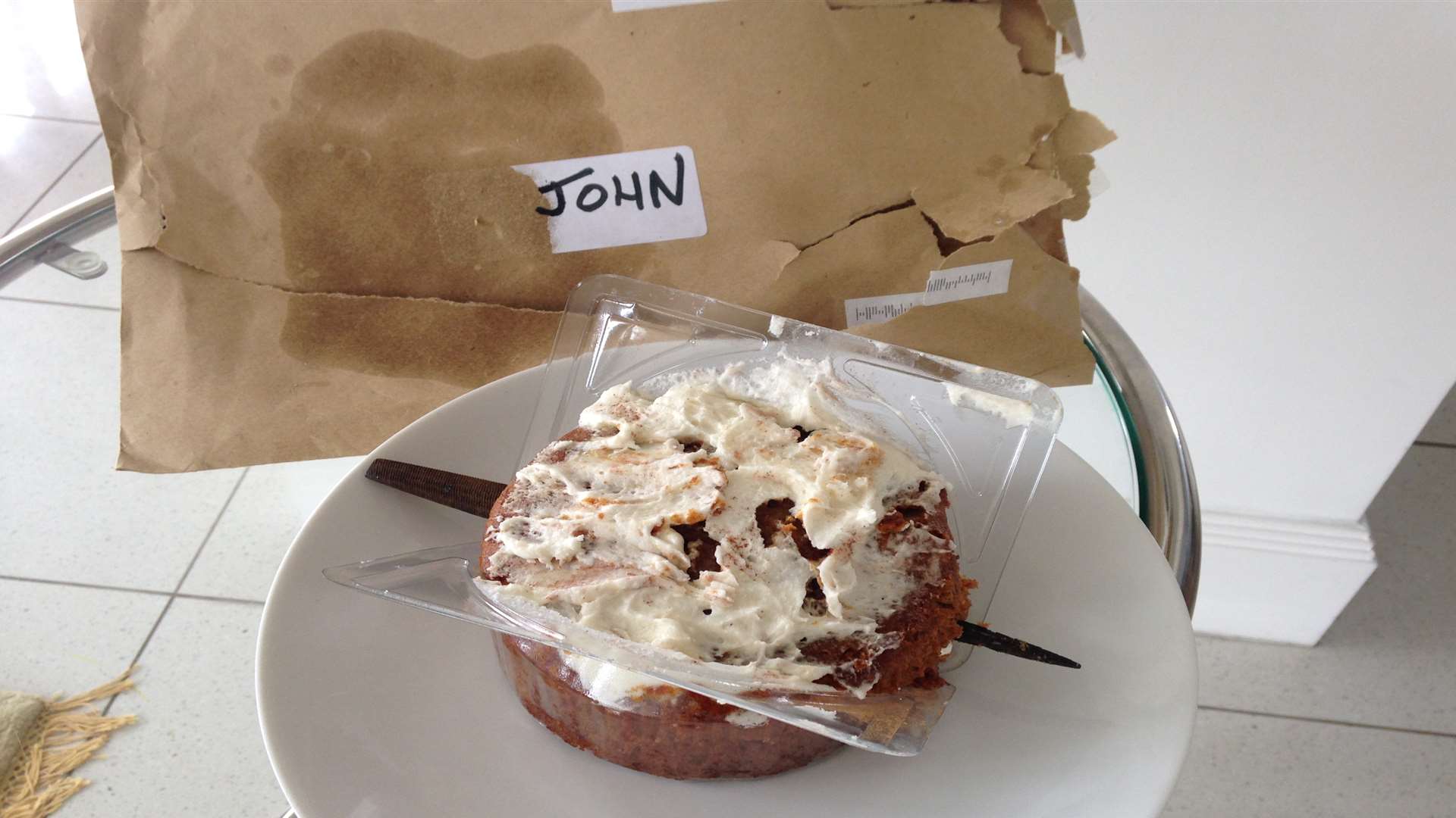 A file through a cake - an old-age symbol of breaking out of prison.